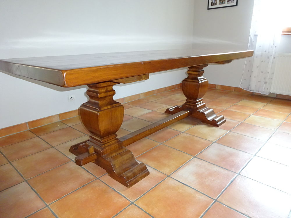TABLE MONASTERE MASSIF 185 Bolsenheim (67)