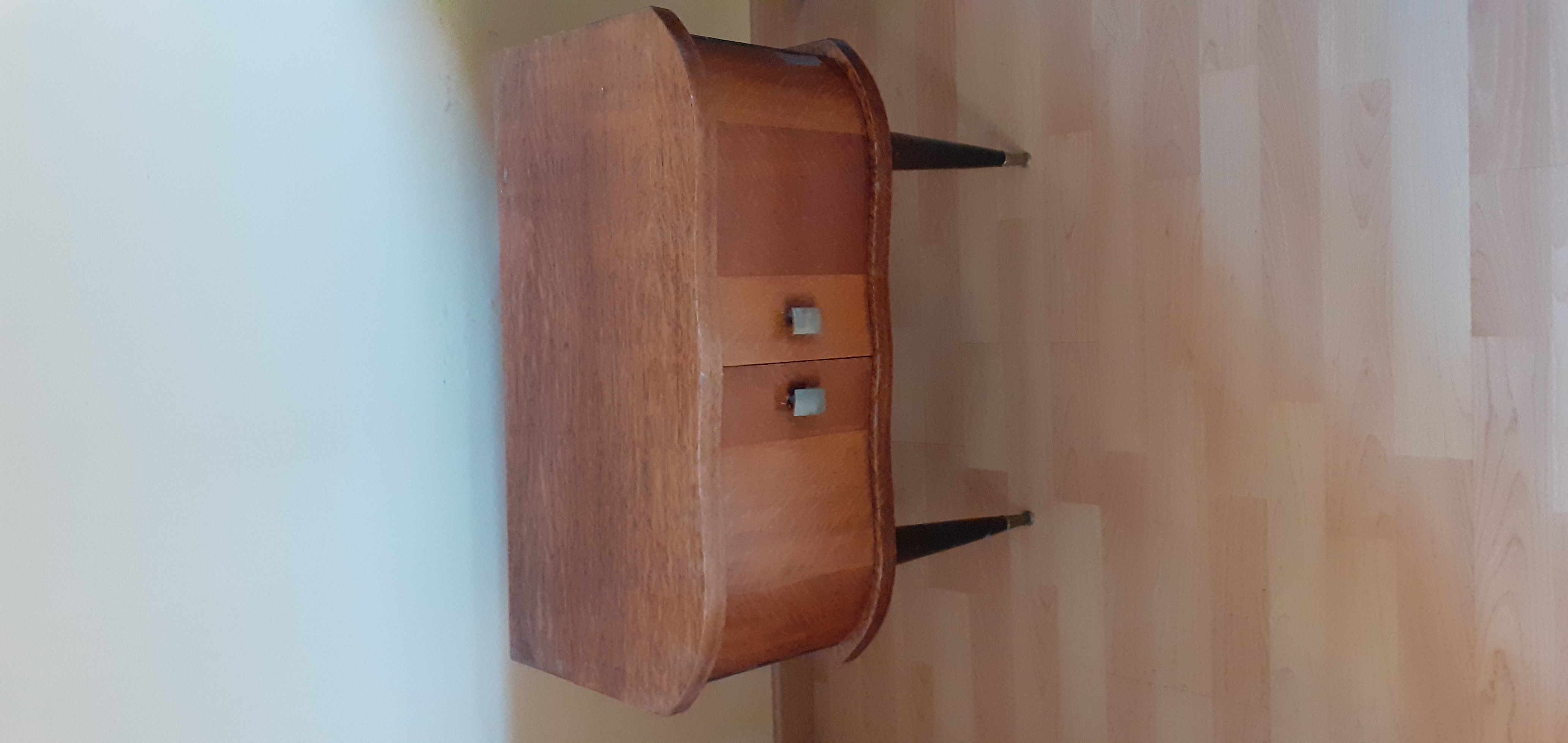 table de nuit 0 Dainville (62)