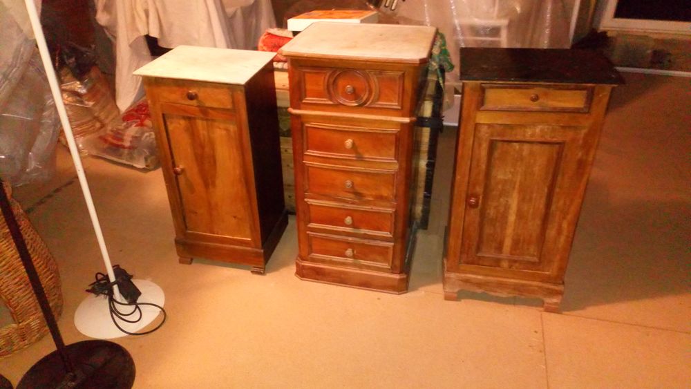 Table de nuit 15 Cressat (23)