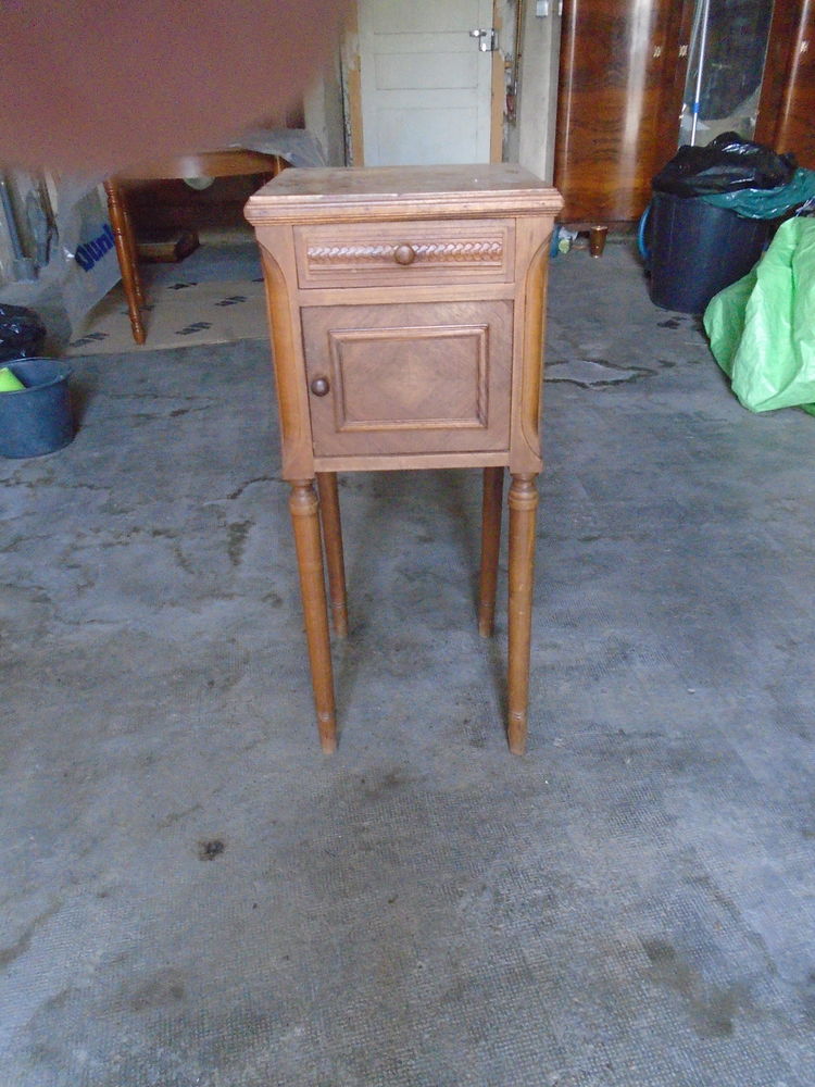 TABLE DE NUIT 50 Gramat (46)
