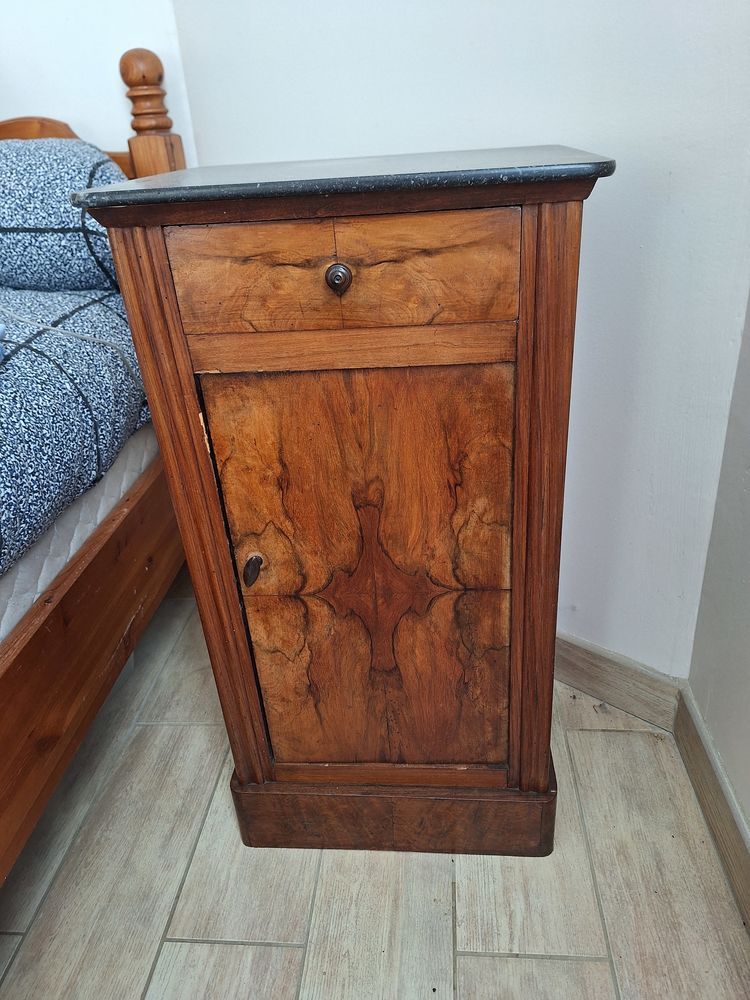 Table de nuit 100 Valeyrac (33)