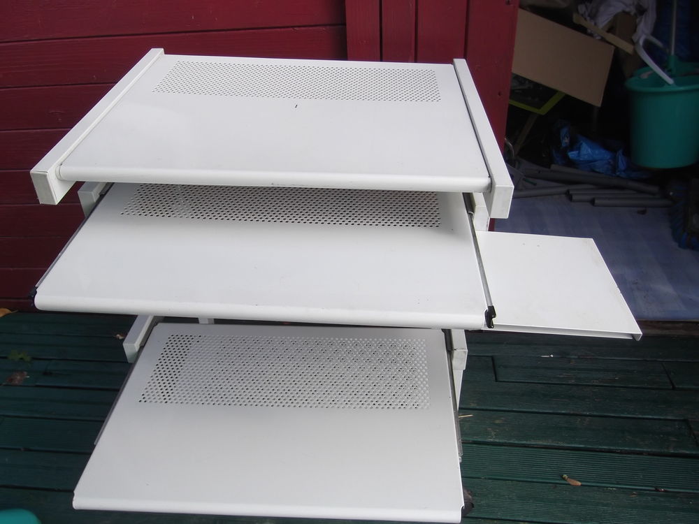 table ordinateur 20 Plo�rmel (56)