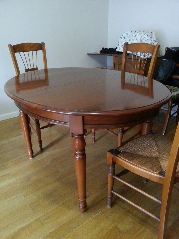 Table Ovale Bois 350 Charvieu-Chavagneux (38)