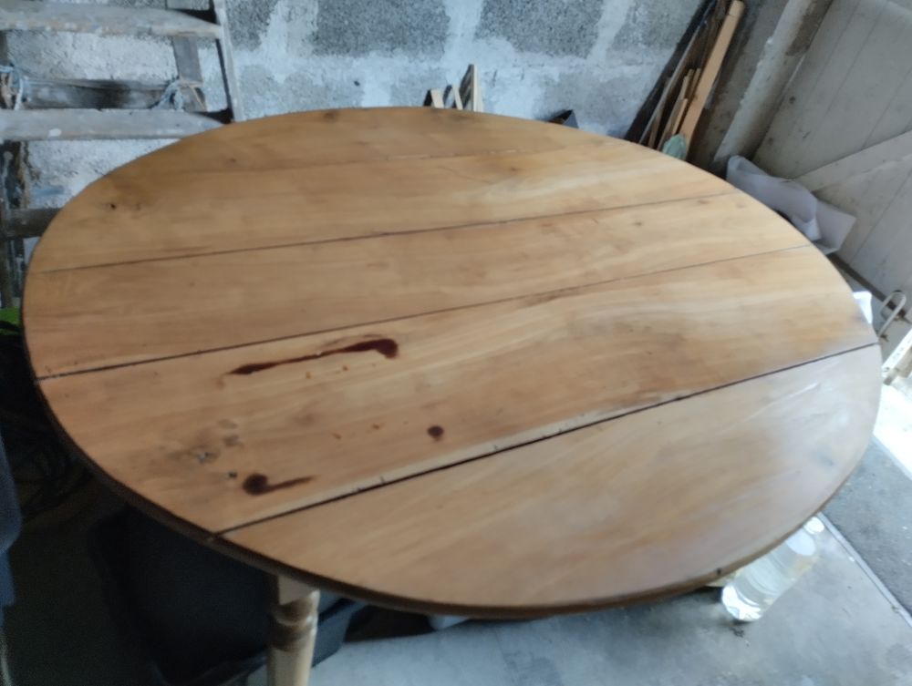 Table ovale en ch�taigner 250 Annonay (07)