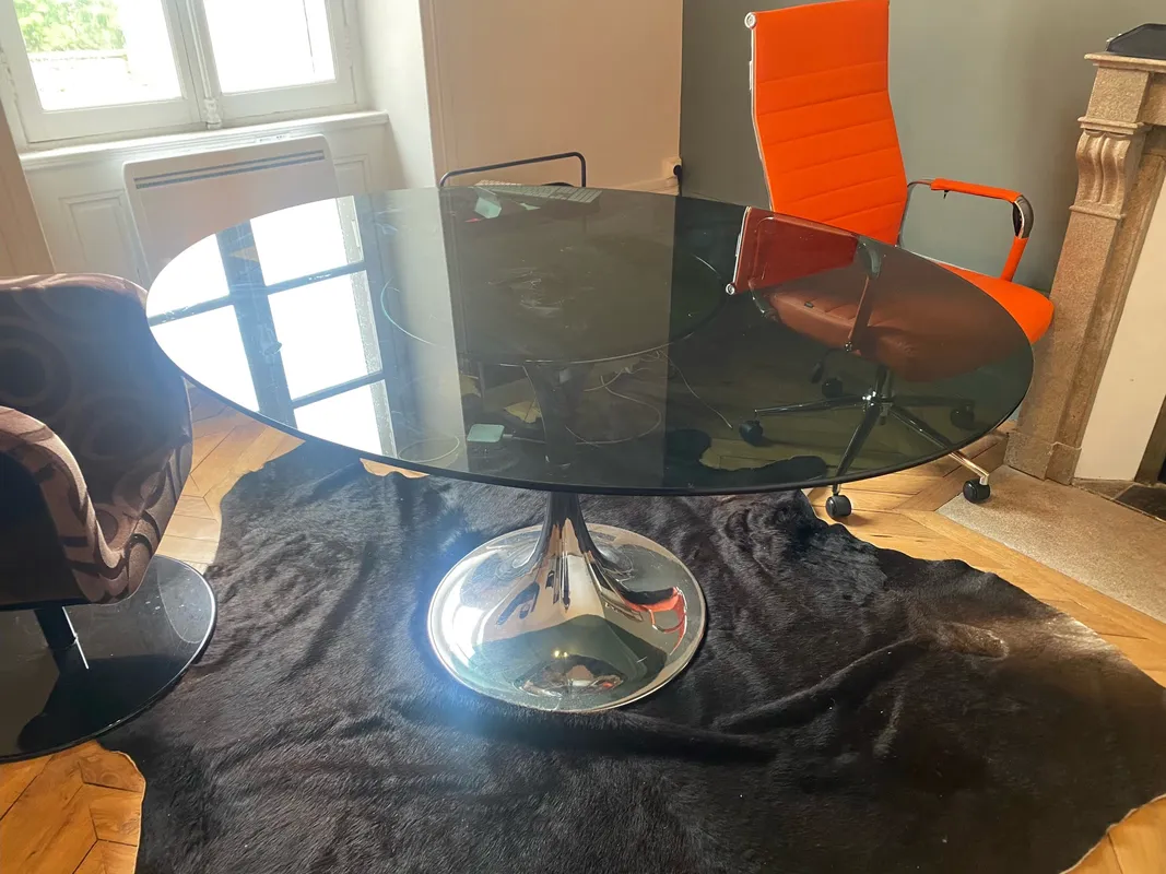 table ovale pied tulipe 1970-Sign�e 0 Meursault (21)