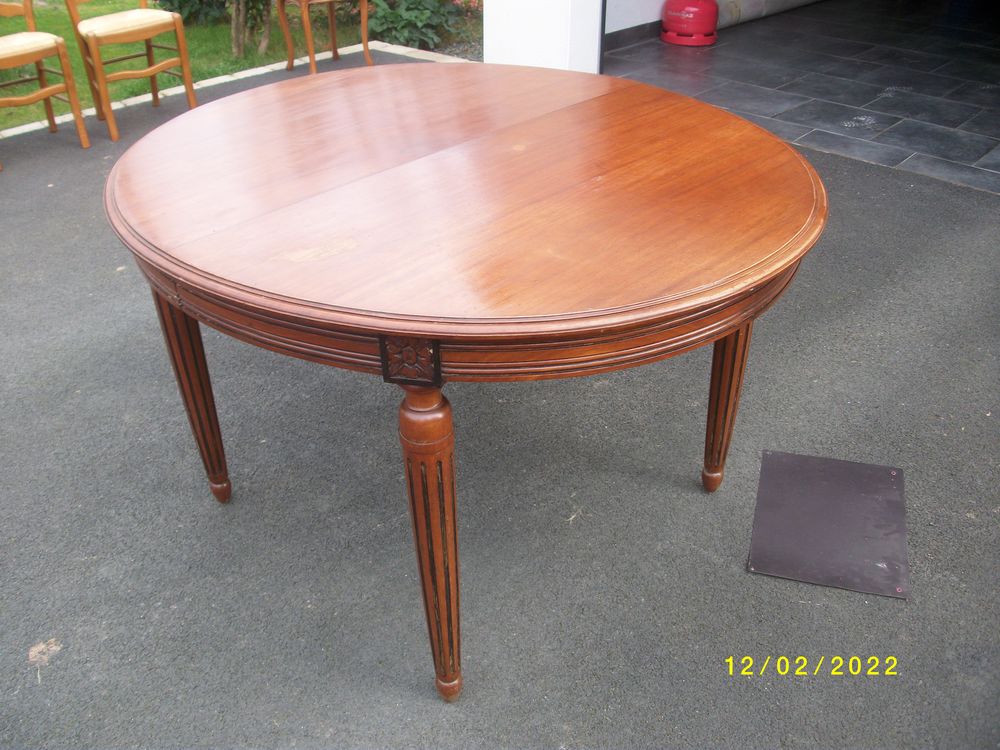 Table ovale 150 Plobannalec-Lesconil (29)