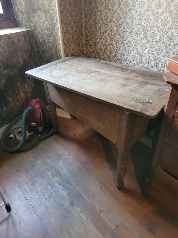 TABLE PETRIN 80 Saint-Jean-d'Arvey (73)