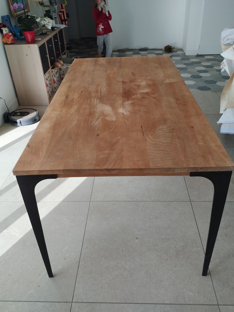 Table 6/8 places 100 Saint-Aubin-de-M�doc (33)