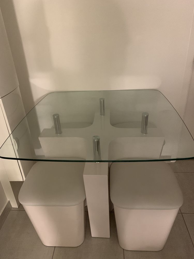 Table plateau en verre 4 places 170 Paris 17 (75)
