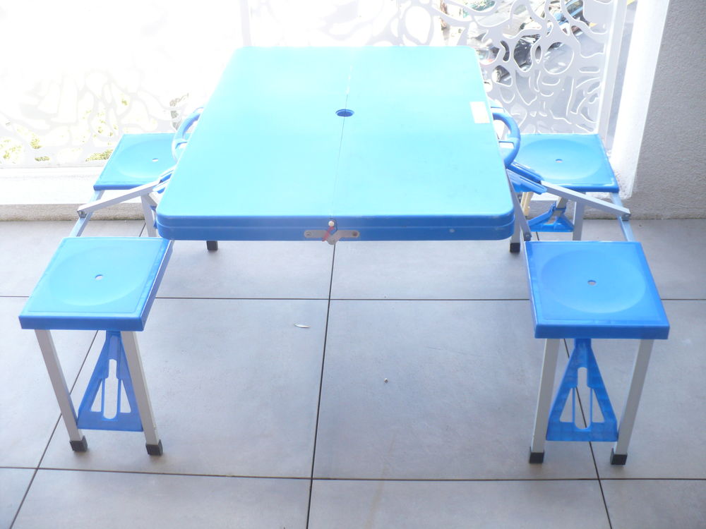 Table pliante camping 15 Perpignan (66)