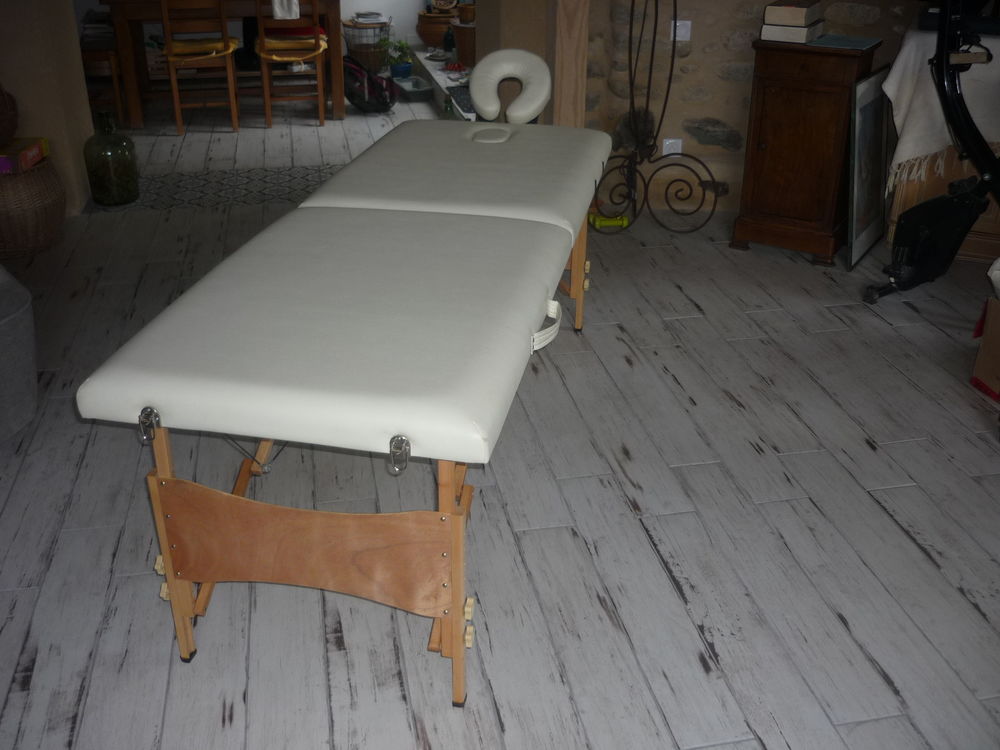 TABLE PLIANTE TRANSPORTABLE 65 N�fiach (66)