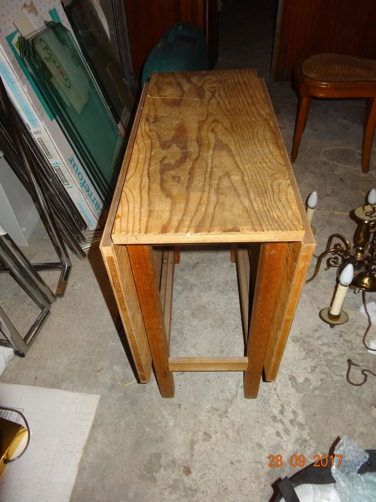 Table pliante 70 Nogent-sur-Marne (94)