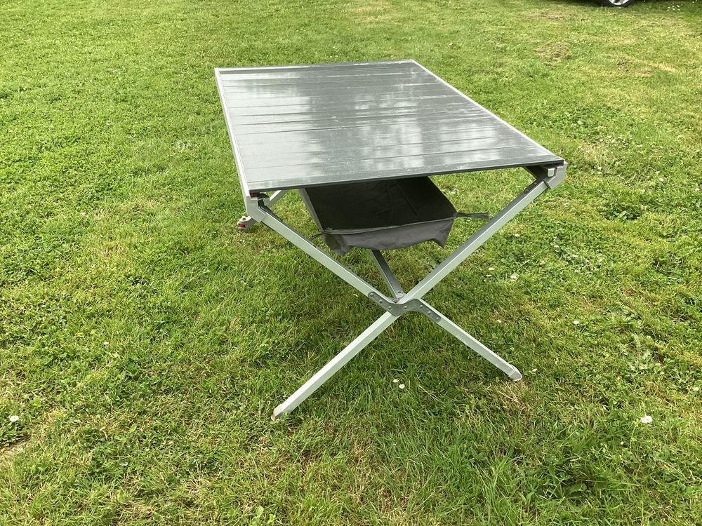 Table pliante 50 Charentilly (37)