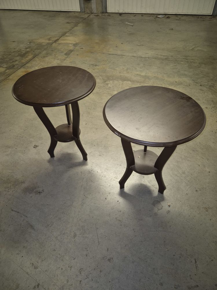 table pour pose d'objet divers. 15 Rillieux-la-Pape (69)