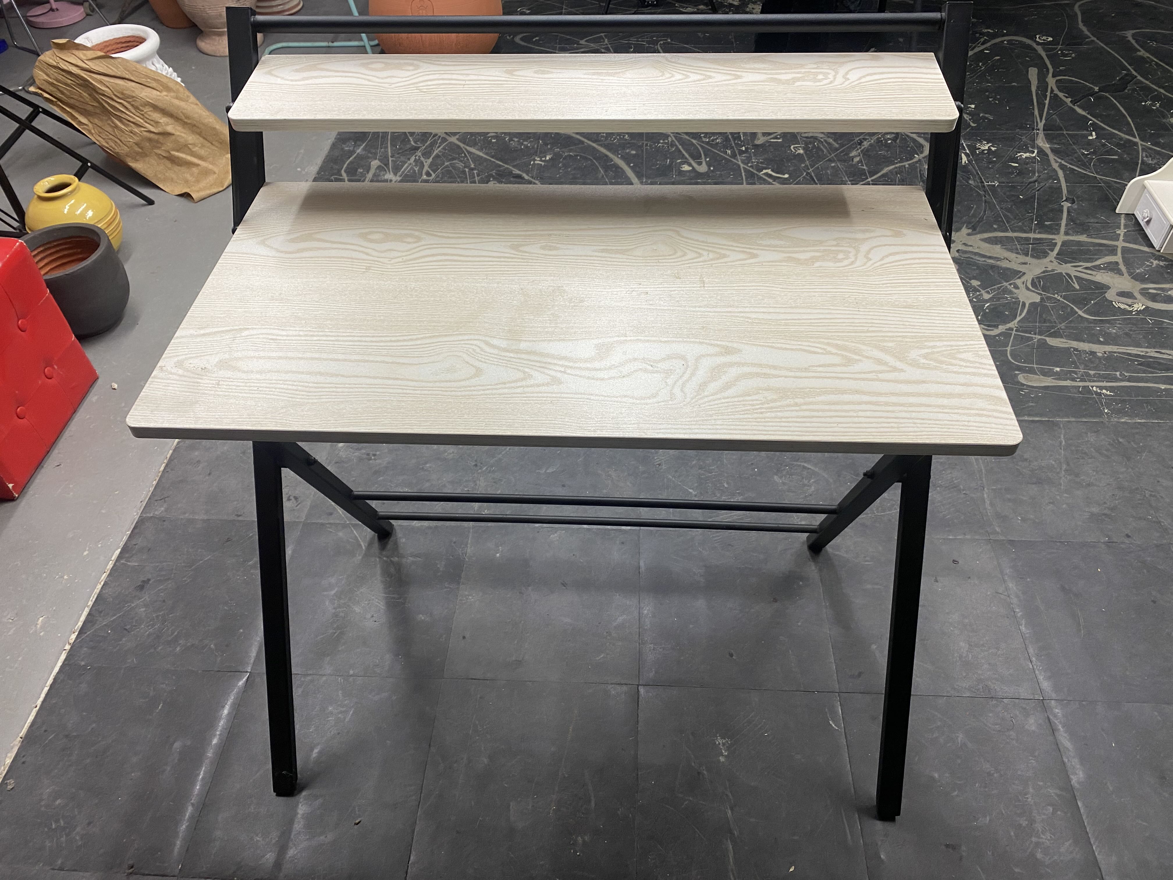 Table pouvant servir le bureau pliable 45 Nice (06)