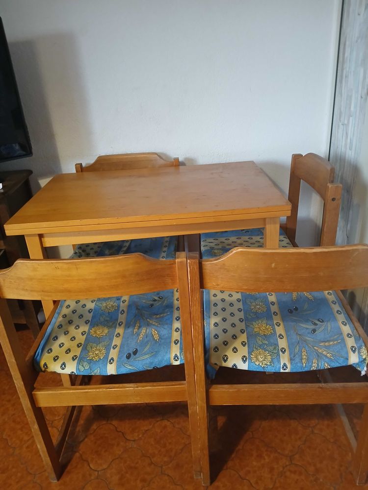 Table �  ralonge +4 Chaises 10 Saint-Mandrier-sur-Mer (83)
