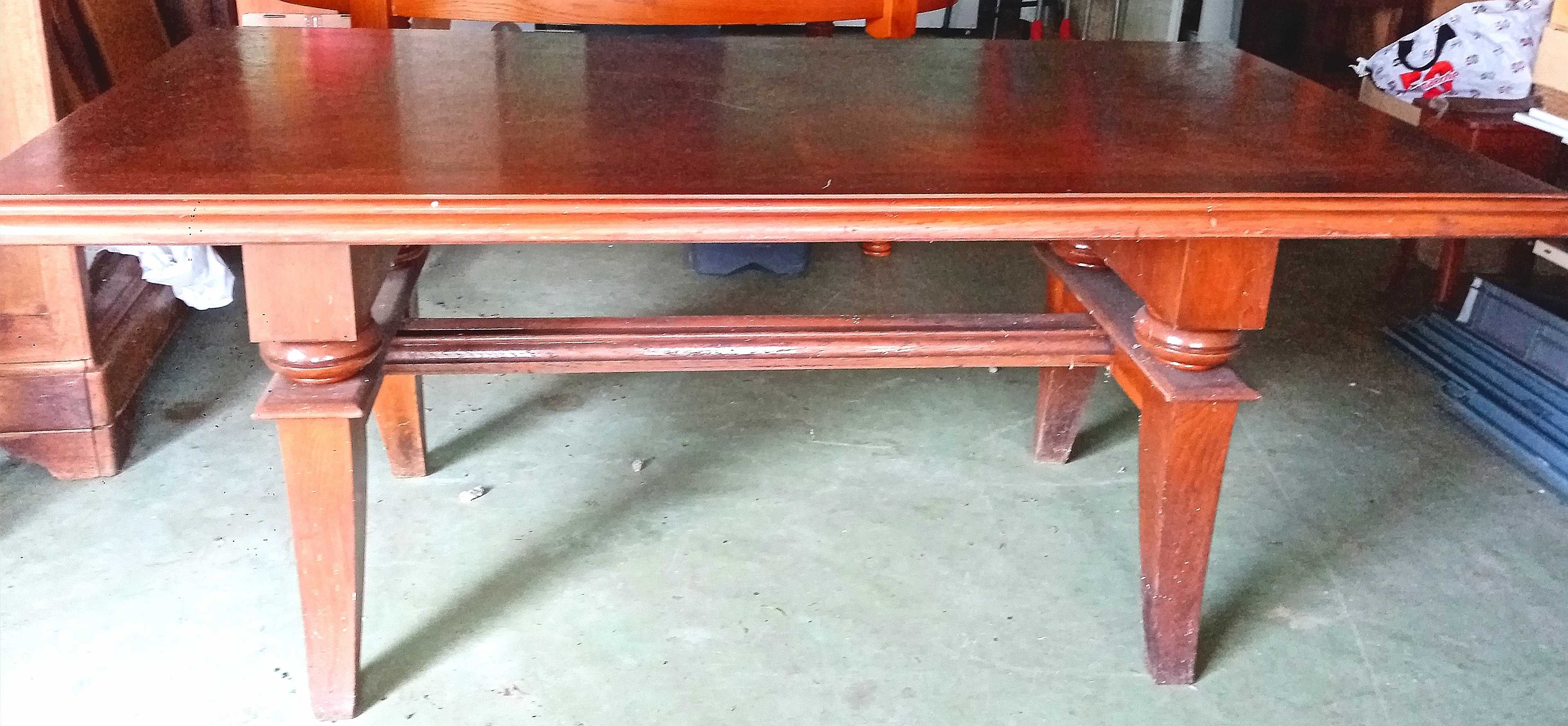 Table rectangulaire en ch�ne 50 Sousmoulins (17)