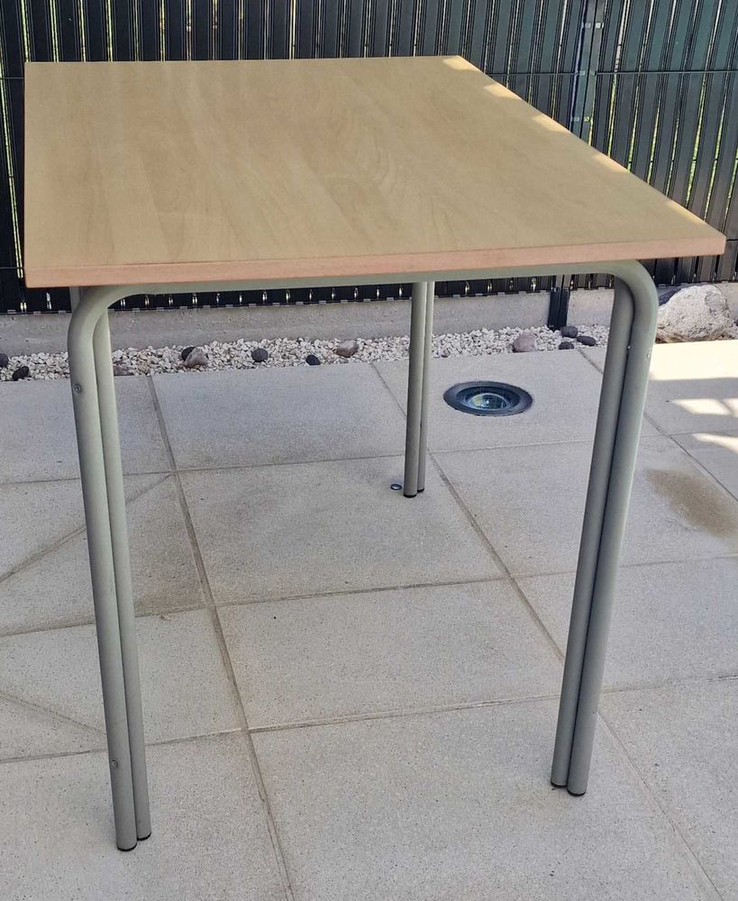 Table rectangulaire imitation bois 50 Bergerac (24)