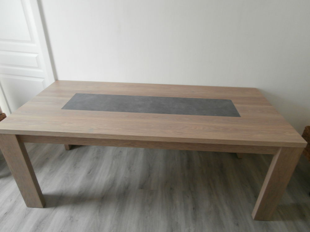 Table rectangulaire moderne 1,90 m 80 Haguenau (67)