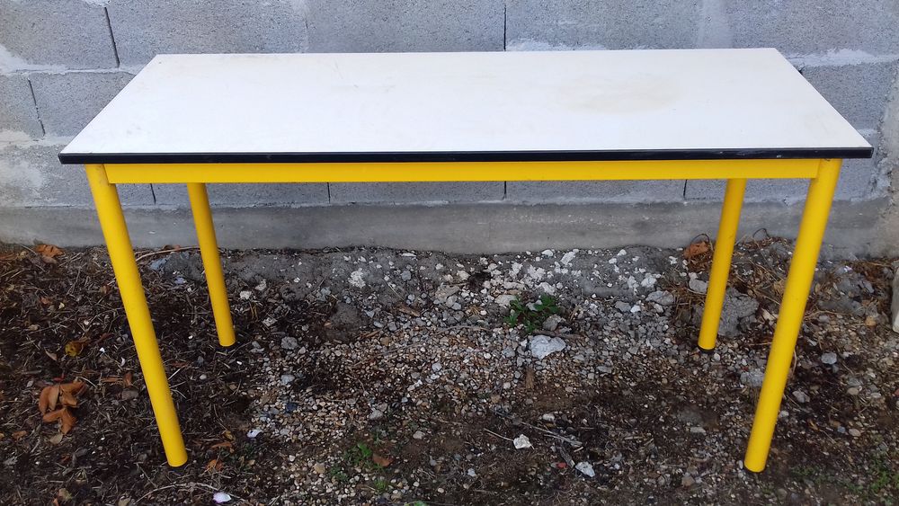 table rectangulaire 20 Vendeuvre-du-Poitou (86)