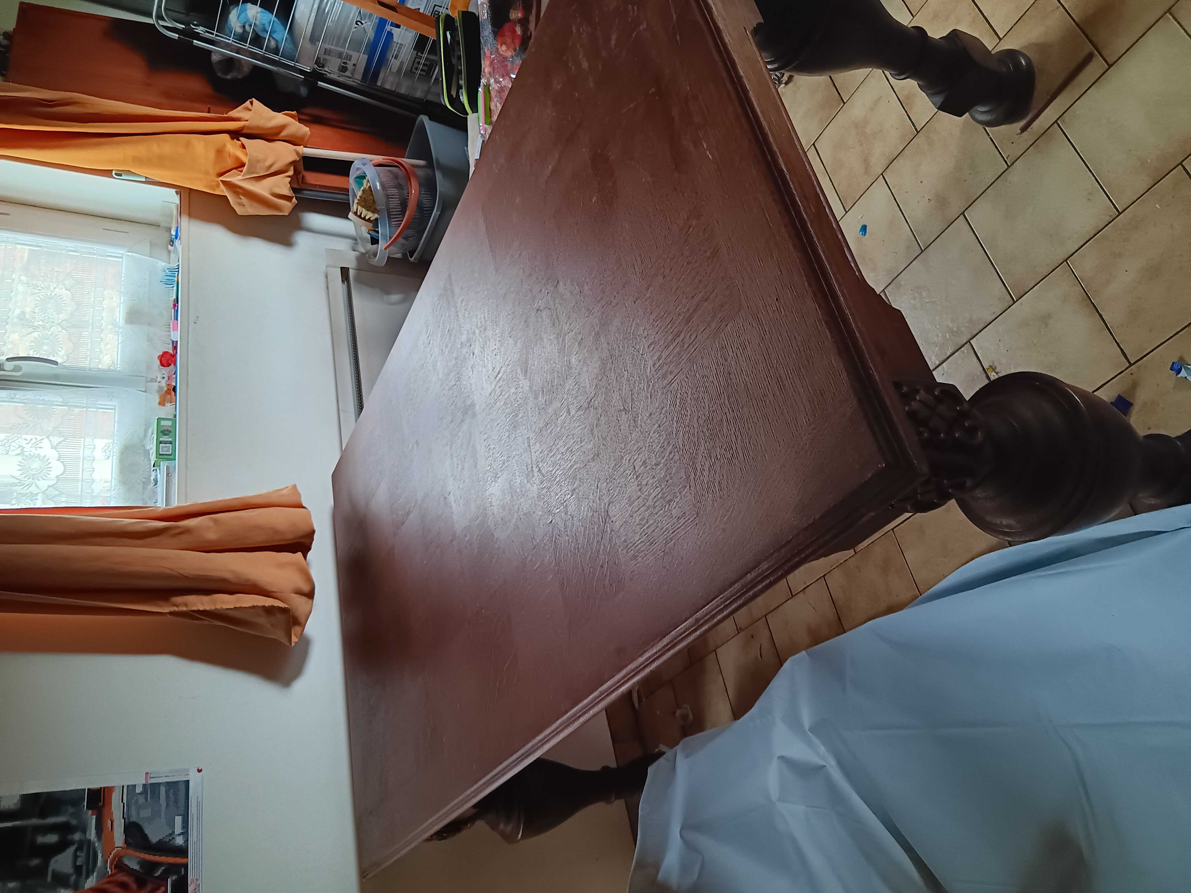 table rectangulaire 35 Cormeilles (27)