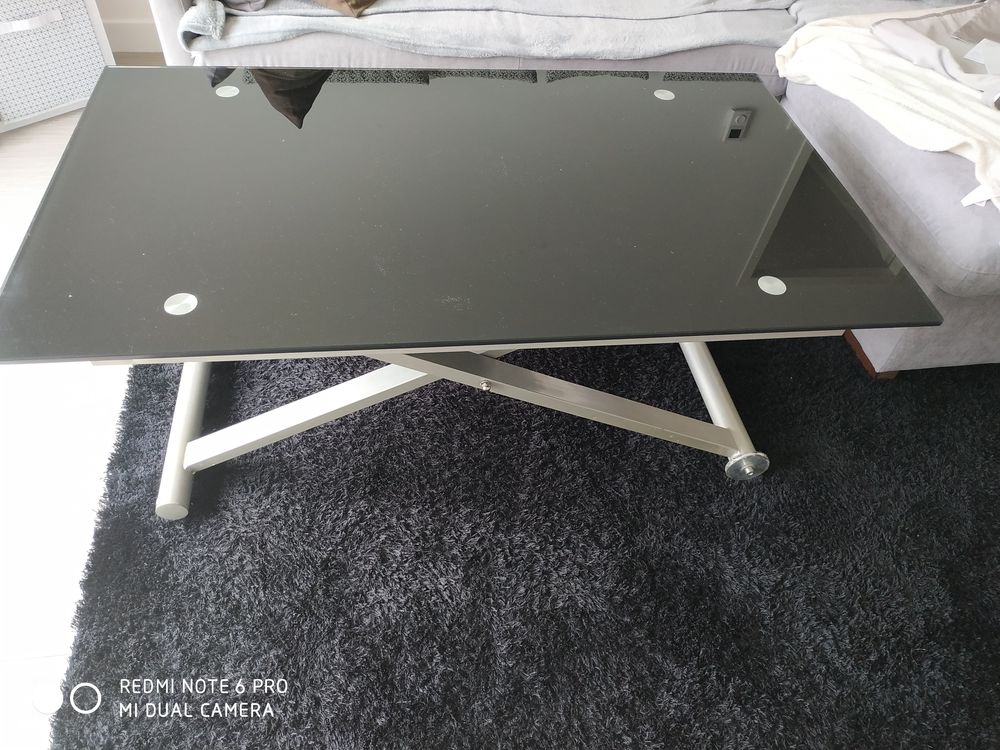 table rehaussable en verre 1m20 sur 70 cm. 40 Liverdun (54)