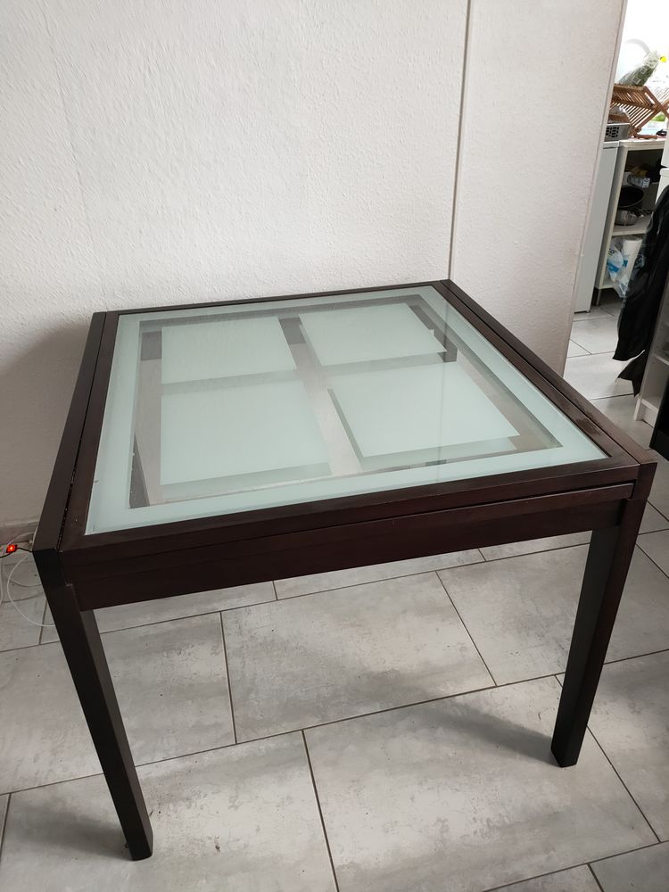 Table de repas carr�e extensible 500 Strasbourg (67)