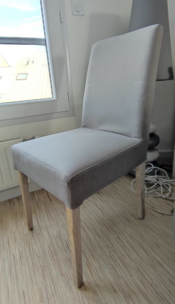 Table repas + 6 chaises de salle � manger 0 Nantes (44)