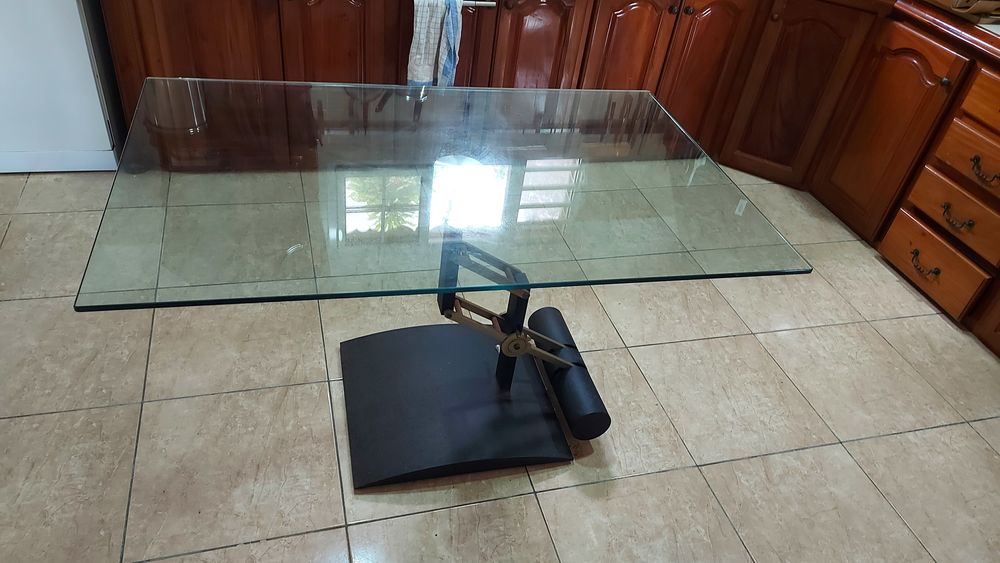 Table Roche Bobois en verre 300 Le Fran�ois (97)