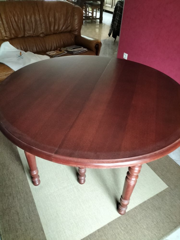 Table ronde avec 2 rallonges 120 Saint-Germain-du-Bois (71)