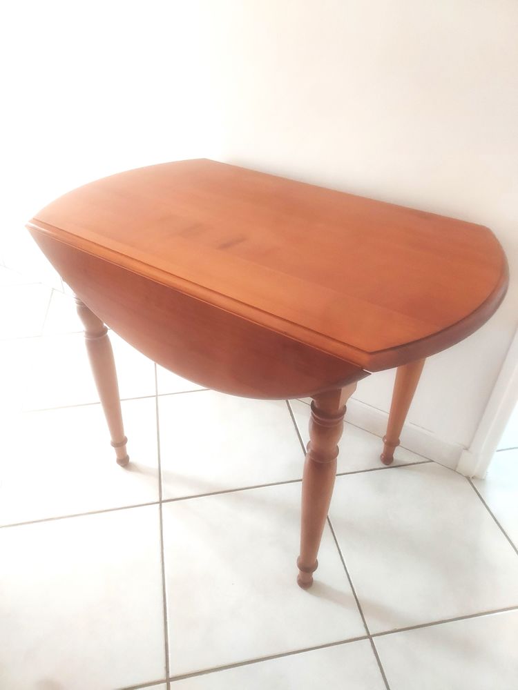 1 table ronde avec abattant 100 Leers (59)