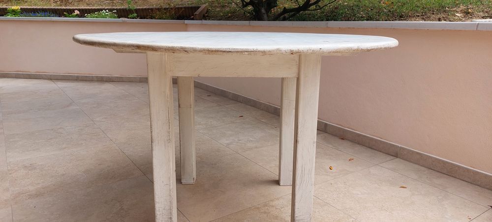 Table ronde bois massif 60 S�r�zin-du-Rh�ne (69)