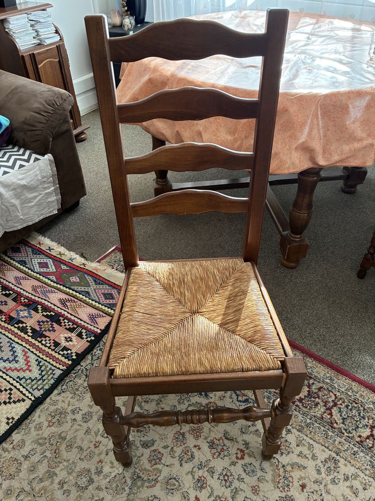 Table ronde en bois pour salon-salle � manger 150 Strasbourg (67)