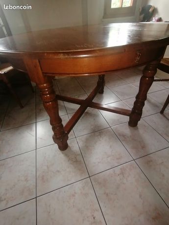 Table ronde ch�ne massif 400 Brionne (27)