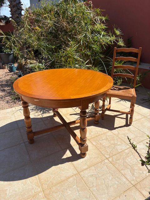 Table ronde ch�ne 200 Porto-Vecchio (20)