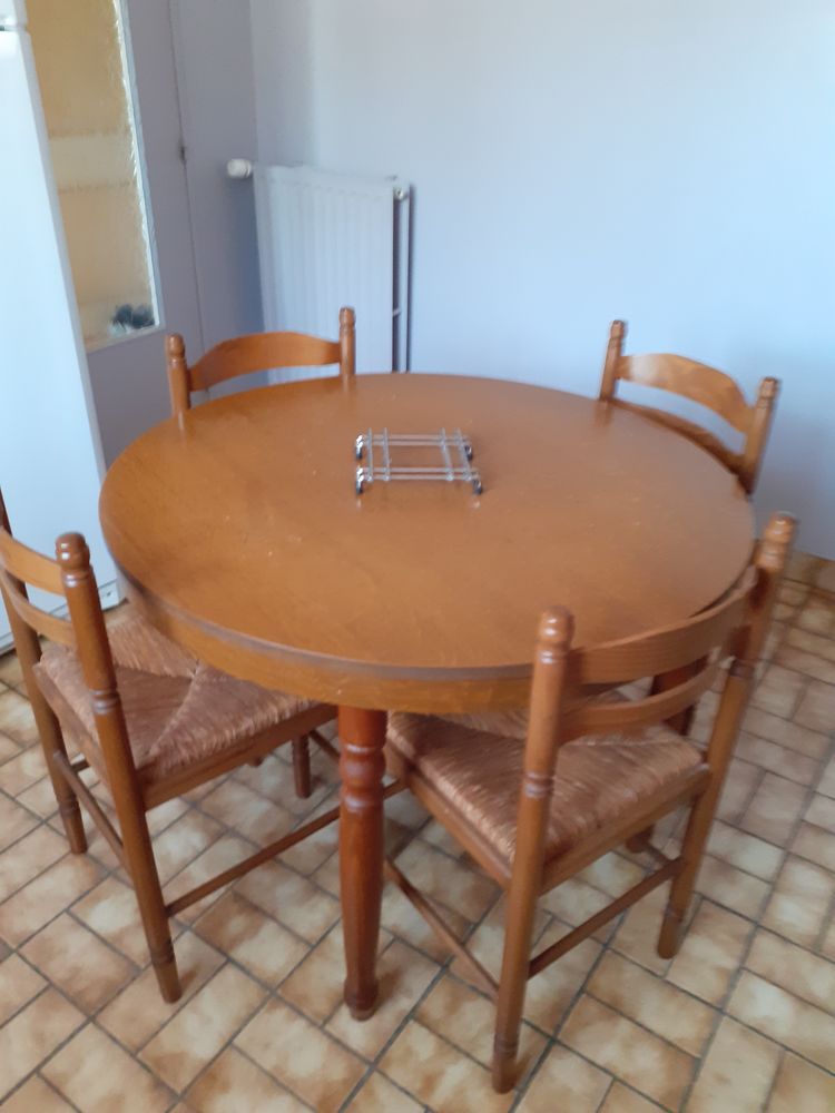 table ronde de cuisine 50 Fagni�res (51)