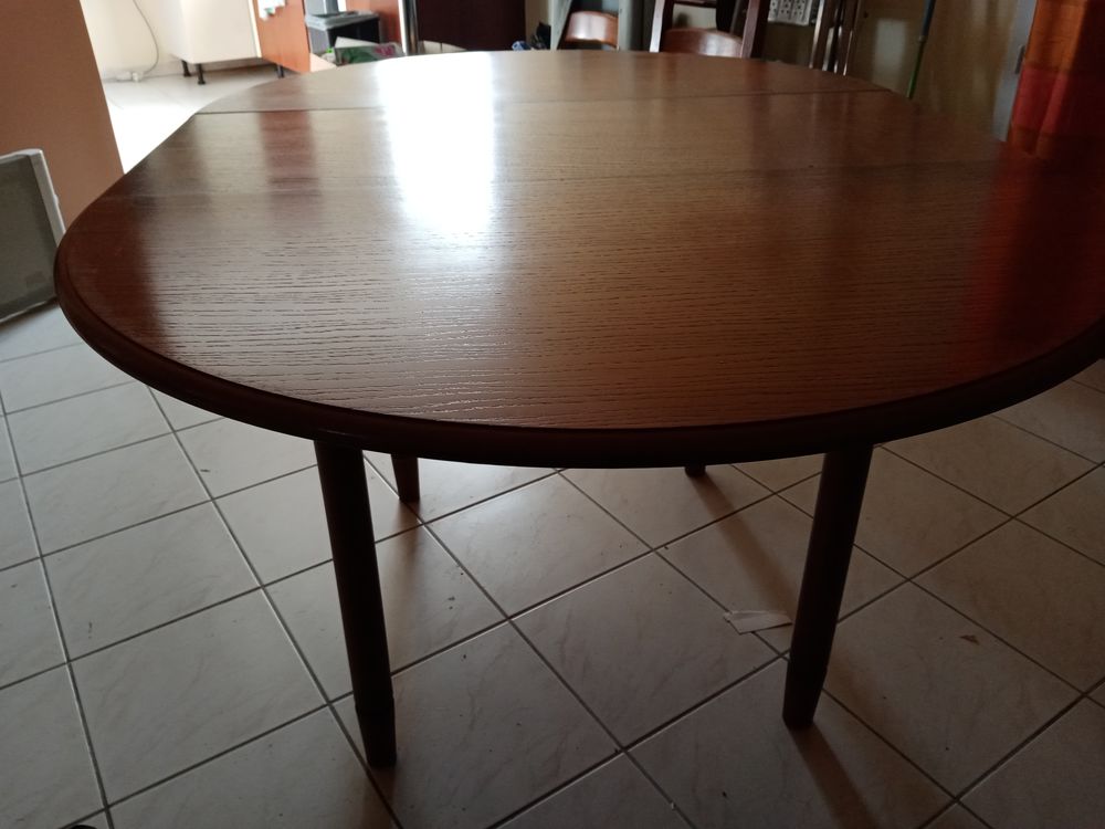 table ronde � rallonge 0 Eaubonne (95)