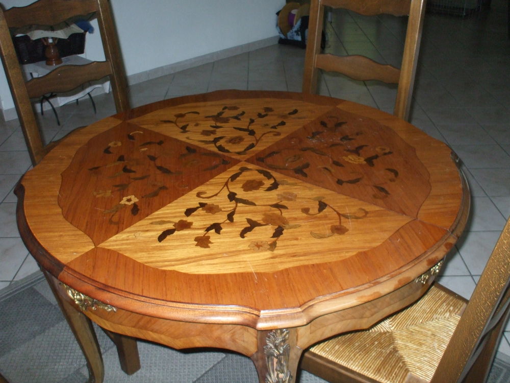 TABLE RONDE 250 Pierrelatte (26)