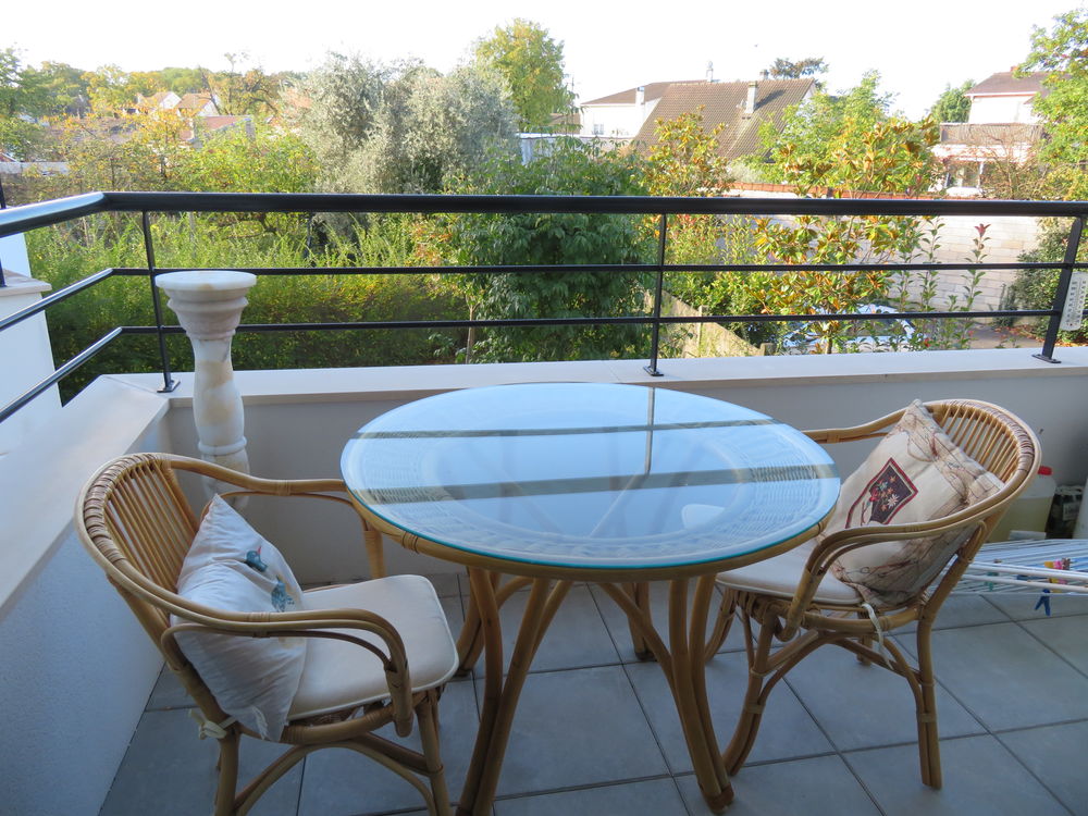 TABLE ROTIN 500 Jard-sur-Mer (85)