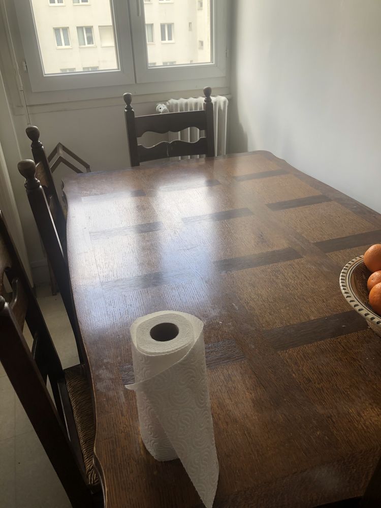 table de sale � manger plus 6 chaises 100 Brou-sur-Chantereine (77)