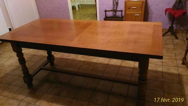 Table de salle � manger en h�tre massif
80 Saint-Martin-de-Valgalgues (30)