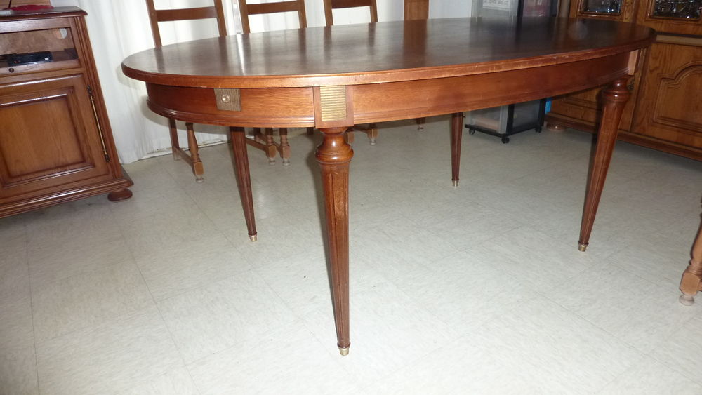 Table de salle � manger en acajou massif 45 Ambar�s-et-Lagrave (33)