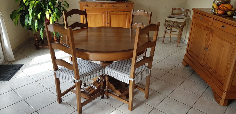 table de salle � manger 250 Mios (33)