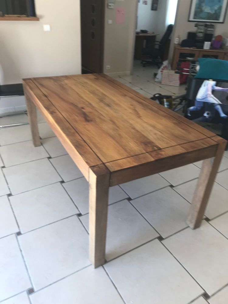 Table de salle à manger