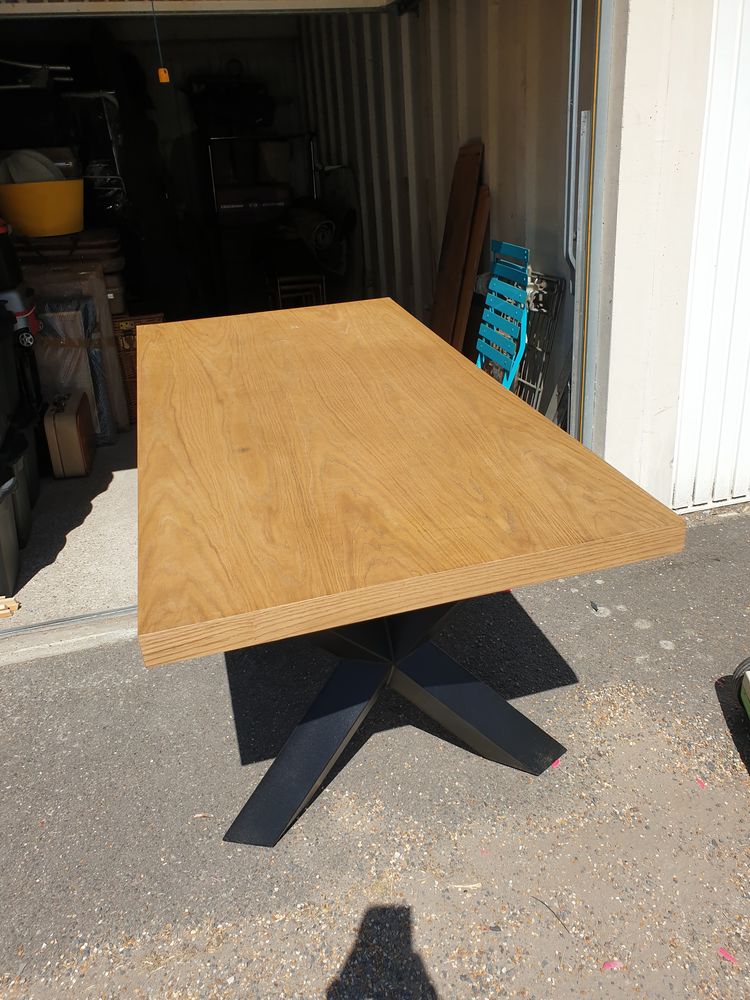 table salle � manger design 190 Trappes (78)