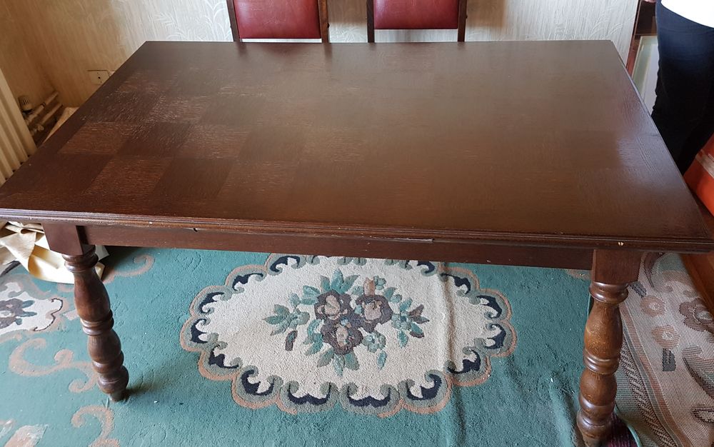 Table de salle � manger en bois massif 100 Vienne (38)