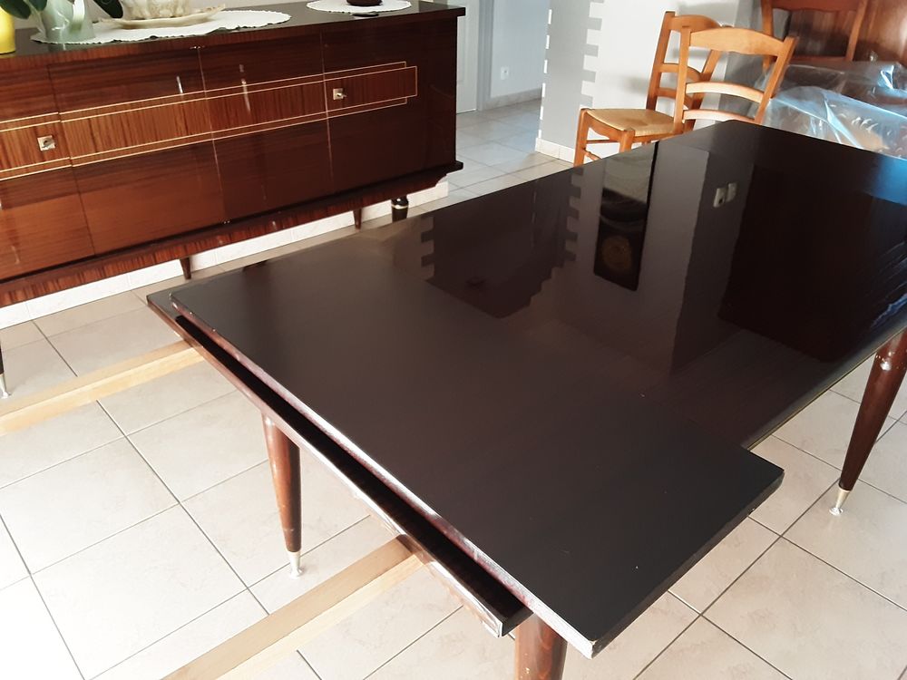 Table salle � manger vintage 30 Moncoutant (79)