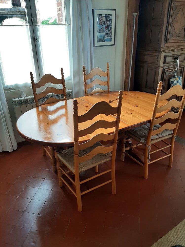 Table de salle � manger et ses 4 chaises 150 Lataule (60)