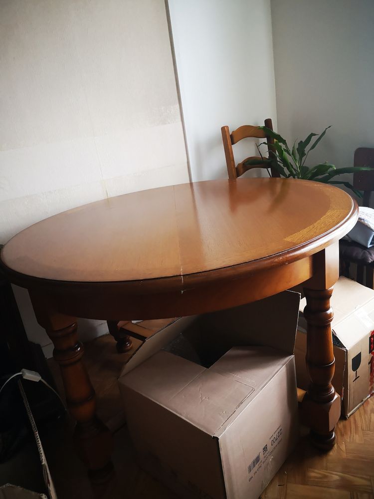 TABLE SALLE � MANGER MERISIER + 4 CHAISES 200 Fresnes (94)