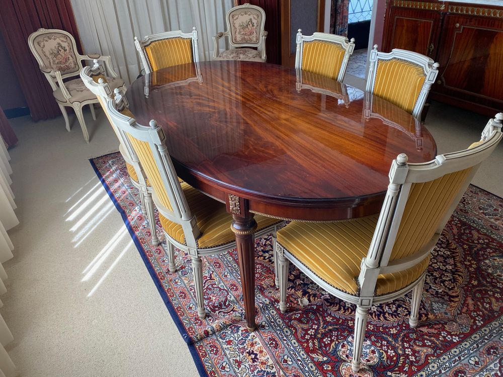 Table de salle à manger Marie Antoinette style Louis XVI 250 Pargny-sur-Saulx (51)